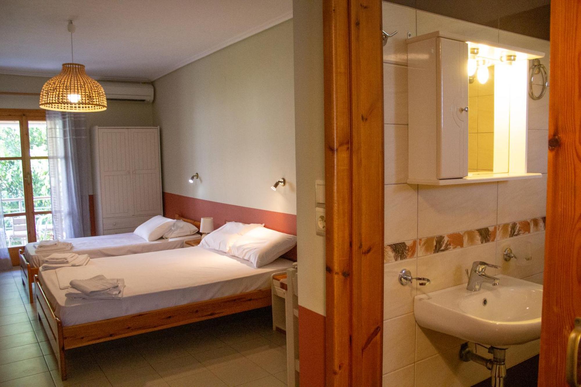 Kritamos Apartments 카르다밀리 외부 사진